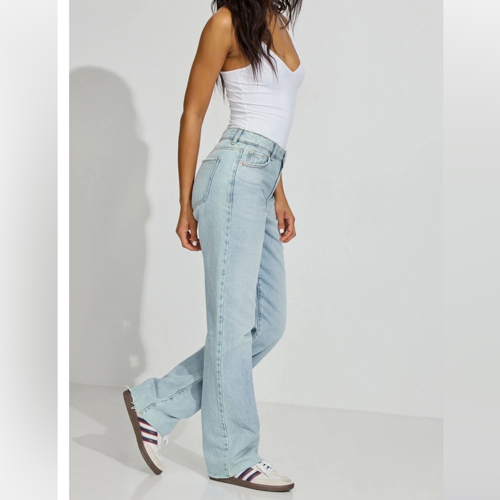 Garage 90’s Straight Jean {Light Blue} 7/28 - Picture 2 of 9